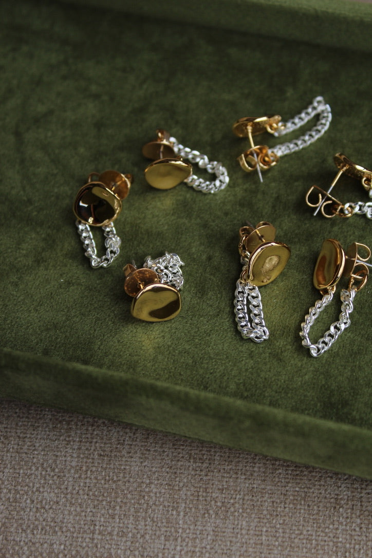 ZOE Gold Chain studs